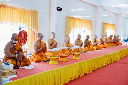 ภาพ No.253890:วันที่ 12 ตุลาคม พ.ศ. 2568 พิธีทอดกฐินสามัคคีทั่วไทย 30,000 วัด โดยคณะศิษยานุศิษย์ บูชาธรรม 81 ปี หลวงพ่อธัมมชโย ณ วัดทำเลทอง อ.ลำลูกกา จ.ปทุมธานี