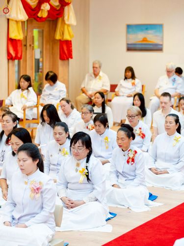 ภาพ No.254122:วันที่ 12 ตุลาคม พ.ศ. 2568 พิธีทอดกฐินวัดพระธรรมกายบูโรส ประเทศสวีเดน