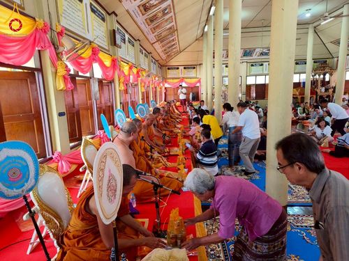 ภาพ No.274581:วันที่ 19 ตุลาคม พ.ศ. 2568 พิธีทอดกฐินสามัคคีทั่วไทย ณ วัดหว้าเอน จ.นครปฐม  โดยคณะศิษยานุศิษย์ บูชาธรรม 81 ปี หลวงพ่อธัมมชโย