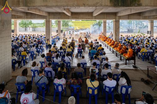 ภาพ No.152580:พิธีเททองหล่อพระพุทธรูปประจำสัตตมหาสถาน ธรรมอุทยานอุโบสถวัดสายสุวพรรณ - กิจกรรมปลูกต้นไม้เฉลิมพระเกียรติ พระบาทสมเด็จพระเจ้าอยู่หัว วันที่ 26 กรกฎาคม พ.ศ. 2567