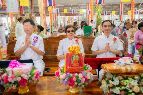 ภาพ No.164542:พิธีทอดกฐิน ณ วัดเทพมงคล อ.บางซ้าย จ.พระนครศรีอยุธยา ในโครงการกฐินสามัคคีทั่วไทย 30,000 วัด บูชาธรรม 80 ปี หลวงพ่อธัมมชโย โดยคณะศิษยานุศิษย์วัดพระธรรมกาย วันที่ 20 ตุลาคม พ.ศ. 2567