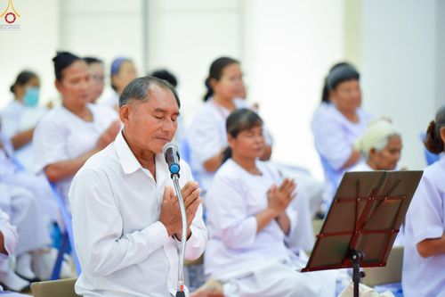 ภาพ No.250069:วันที่ 26-28 กันยายน พ.ศ. 2568 โครงการอบรมอุบาสกแก้ว อุบาสิกาแก้ว รุ่นที่ 3 ตัวแทนทอดกฐินสามัคคีทั่วไทย 30,000 วัด ณ ศูนย์ปฏิบัติธรรมจันทบุรี จ.จันทบุรี