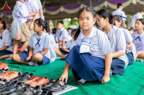 ภาพ No.183928:วันรวมพลังเด็กดี V-Star ผู้นำฟื้นฟูศีลธรรมโลก ครั้งที่ 17 ประจำปี 2567 จังหวัดราชบุรี ในวันที่ 26 พฤศจิกายน พ.ศ. 2567 ณ ศูนย์อบรมเยาวชนผาสุกวนิช อำเภอเมือง จังหวัดราชบุรี