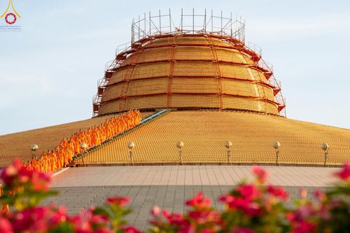 ภาพ No.194505:พิธีปฐมเริ่มสุวรรณรังสรรค์มหาธรรมกายเจดีย์ วันจันทร์ที่ 13 มกราคม พ.ศ. 2568 ณ มหาธรรมกายเจดีย์ วัดพระธรรมกาย จ.ปทุมธานี