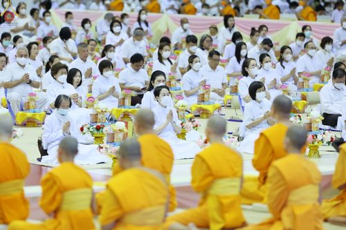 ภาพ No.85779:พิธีถวายคิลานเภสัชและอุปกรณ์การแพทย์ บูชาธรรมเนื่องในวันธรรมชัย วันที่ 19 สิงหาคม พ.ศ. 2566 ณ ห้องแก้วสารพัดนึก วัดพระธรรมกาย