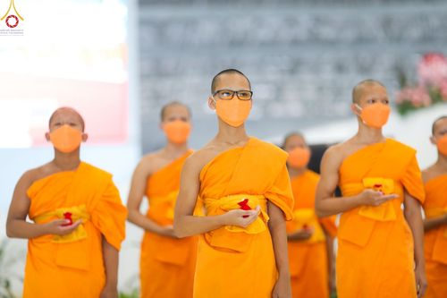 ภาพ No.88148:พิธีมุทิตาสักการะ เปรียญธรรม 9,6,3 และบาลีศึกษา 6,3  พิธีมอบดวงแก้วสามเณรทรงบาลีไวยากรณ์ วันอาทิตย์ 17 กันยายน พ.ศ. 2566 ณ สภาธรรมกายสากล วัดพระธรรมกาย