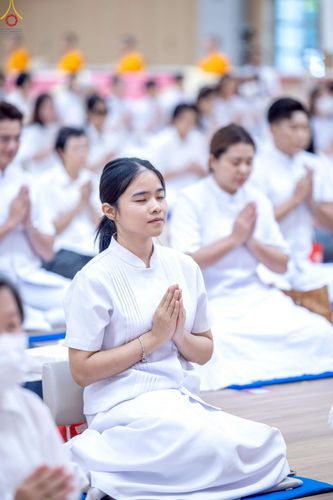 ภาพ No.228329:วันอาทิตย์ที่ 8 มิถุนายน พ.ศ. 2568 พิธีถวายทุนสนับสนุนพระไตรปิฎกฉบับธรรมชัย และอนุรักษ์คัมภีร์โบราณ ณ ห้องแก้วสารพัดนึก 2 วัดพระธรรมกาย