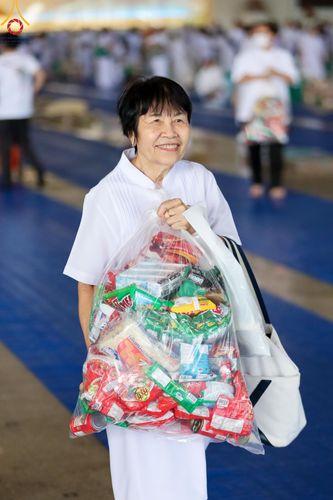 ภาพ No.150591:V.44 เพื่อพ่อ ภาพเตรียมงาน ปฎิบัติงาน ของเจ้าหน้าที่ อาสาสมัคร ทุกสถานะ เพื่อความสำเร็จ ในงานวันธรรมชัย วันอังคารที่ 27 สิงหาคม พ.ศ. 2567