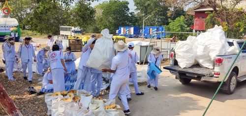 ภาพ No.112461:V.11 สามารถ การเตรียมงาน เก็บงาน การรับบุญของเจ้าหน้าที่หน่วยงานต่างๆ เพื่อโครงการธรรมยาตรา กตัญญูบูชา มหาปูชนียาจารย์ พระมงคลเทพมุนี (สด จนฺทสโร) พระผู้ปราบมาร อนุสรณ์สถาน 7 แห่ง ปีที่ 12 ระหว่างวันที่ 2 - 31 มกราคม พ.ศ.2567