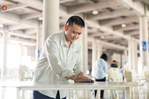 ภาพ No.60531:V.38 ทุ่มพลังเพื่อพ่อครบ 80 ปี ภาพการเตรียมงานของหน่วยงานต่างๆ เพื่อพิธีฉลองอายุวัฒนมงคล 80 ปี หลวงพ่อธัมมชโย และรับถวายมหาสังฆทาน 10,000 กว่าวัดทั่วประเทศ ในวันคุ้มครองโลก วันจันทร์ที่ 22 เมษายน พ.ศ. 2567