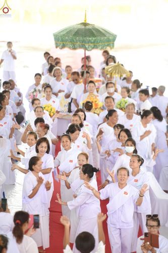 ภาพ No.248988:วันที่ 26-28 กันยายน พ.ศ. 2568 โครงการอบรมอุบาสกแก้ว อุบาสิกาแก้ว รุ่นที่ 3 ตัวแทนทอดกฐินสามัคคีทั่วไทย 30,000 วัด  ณ ศูนย์ปฏิบัติธรรมวิหารแดง อ.วิหารแดง จ.สระบุรี