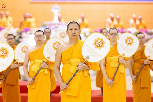 ภาพ No.236224:วันที่ 3 สิงหาคม พ.ศ. 2568 พิธีมุทิตาสักการะพระภิกษุ ผู้สอบได้เปรียญธรรม 9 ประโยค ระดับโลก ปีที่ 37, พิธีมอบโล่และทุนการศึกษา สำนักเรียนบาลีดีเด่นทั่วประเทศ ณ ห้องแก้วสารพัดนึก 1 วัดพระธรรมกาย