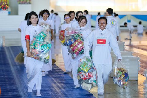 ภาพ No.158537:V.46 อาสาสมัครและเจ้าหน้าที่ทุกสถานะ ร่วมแรงร่วมใจรับบุญเตรียมงาน เก็บงาน งานบุญในเดือนกันยายน พ.ศ. 2567 ณ วัดพระธรรมกาย