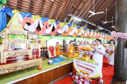 ภาพ No.191974:พิธีทอดผ้าป่าทำนุบำรุงศาสนสถาน ณ วัดสรรเพชญ ต.ยายชา อ.สามพราน จ.นครปฐม ในโครงการธรรมยาตรา กตัญญูบูชา มหาปูชนียาจารย์ พระมงคลเทพมุนี(สด จนฺทสโร) พระผู้ปราบมาร อนุสรณ์สถาน 7 แห่ง ปีที่ 13 วันที่ 9 มกราคม พ.ศ. 2568