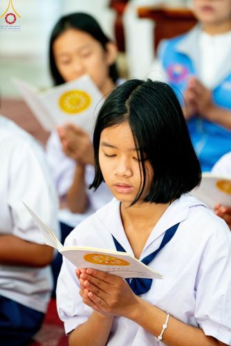 ภาพ No.189729:พิธีทอดผ้าป่าทำนุบำรุงศาสนสถาน ในโครงการธรรมยาตรา กตัญญูบูชา มหาปูชนียาจารย์ พระมงคลเทพมุนี(สด จนฺทสโร) พระผู้ปราบมาร อนุสรณ์สถาน 7 แห่ง ปีที่ 13 ณ วัดใหม่พิบูลย์ผล ต.บางเลน อ.สองพี่น้อง จ.สุพรรณบุรี วันที่ 5 มกราคม พ.ศ. 2568