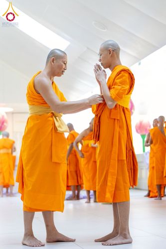 ภาพ No.277737:วันเสาร์ที่ 6 ธันวาคม พ.ศ. 2568 พิธีบรรพชาอุปสมบทและพิธีถวายบาตร โครงการอุปสมบทบูชาธรรมมหาปูชนียาจารย์ ประจำปี พ.ศ.2568 โครงการบวชพระนานาชาติ AEC และ WAB รุ่น CEO (นักบริหาร) รุ่นที่ 5 ณ มหาธรรมกายเจดีย์ วัดพระธรรมกาย