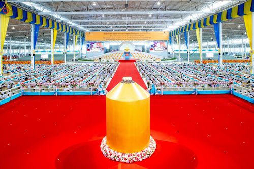 ภาพ No.236070:วันที่ 3 สิงหาคม พ.ศ. 2568 พิธีบูชาข้าวพระ ณ สภาธรรมกายสากล วัดพระธรรมกาย