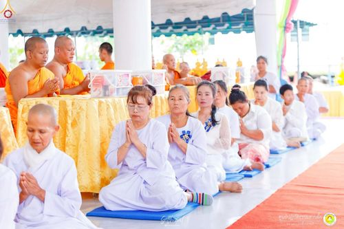 ภาพ No.236500:วันพุธที่ 30 กรกฏาคม  พ.ศ. 2568 พิธีถวายมหาสังฆทาน 81 วัด 81 ปี หลวงพ่อธัมชโย ครั้งที่ 2  ณ ศูนย์ปฏิบัติธรรมสวนผึ้ง ต.ท่าเคย อ.สวนผึ้ง จ.ราชบุรี