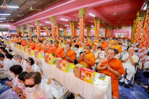 ภาพ No.116446:พิธีถวายสังฆทาน 106 วัด ณ วัดตะเคียน อ.บางกรวย จ.นนทบุรี วันเสาร์ที่ 20 มกราคม พ.ศ. 2567