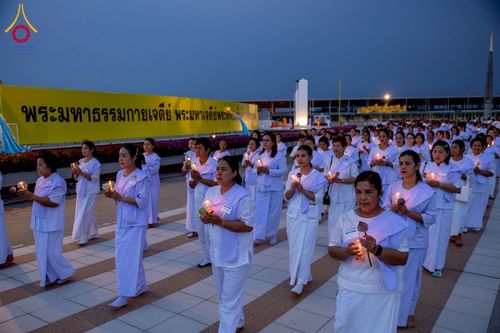 ภาพ No.224223:วันที่ 3-5 พฤษภาคม พ.ศ. 2568  กิจวัตร-กิจกรรมโครงการปฏิบัติธรรมอบรมศีลธรรม “บวชอุบาสิกาแก้ว” ถวายเป็นพระราชกุศล แด่พระบาทสมเด็จพระเจ้าอยู่หัว เนื่องในโอกาสมหามงคล “วันฉัตรมงคล” ณ วัดพระธรรมกาย อ.คลองหลวง จ.ปทุมธานี