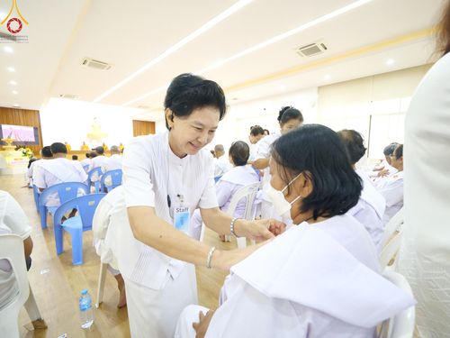 ภาพ No.157571:โครงการ อุบาสกแก้ว อุบาสิกาแก้ว รุ่นที่ 3 ตัวแทนทอดกฐินสามัคคีทั่วไทย 30,000 วัด ระหว่างวันที่ 20-22 กันยายน พ.ศ. 2567 ณ ศูนย์ปฏิบัติธรรมจันทบุรี