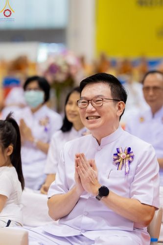 ภาพ No.147062:พิธีมุทิตาสักการะพระภิกษุ ผู้สอบได้เปรียญธรรม 9 ประโยคระดับโลกปีที่ 36, พิธีมอบโล่เกียรติยศและทุนการศึกษา สำนักเรียนบาลีดีเด่นทั่วประเทศ, พิธีถวายมหาสังฆทานคณะสงฆ์ 2,000 กว่าวัด ทั่วประเทศ ปีที่ 24, พิธีถวายไทยธรรมคณะสงฆ์ 323 วัด 4 จังหวัดชายแดนภาคใต้