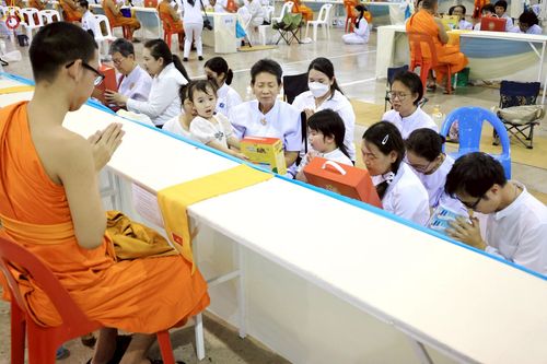 ภาพ No.236356:วันที่ 3 สิงหาคม พ.ศ. 2568 พิธีถวายมหาสังฆทานคณะสงฆ์ 2,000 กว่าวัดทั่วประเทศ ปีที่ 25 , พิธีถวายไทยธรรมคณะสงฆ์ 323 วัด 4 จังหวัดชายแดนภาคใต้ ณ วัดพระธรรมกาย