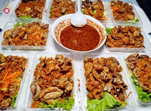 ภาพ No.119933:พิธีถวายภัตตาหารเป็นสังฆทาน แด่คณะพระธรรมยาตรา ปีที่ 12 วันที่ 28 มกราคม พ.ศ. 2567 ณ อนุสรณ์สถานบางปลา จ.นครปฐม