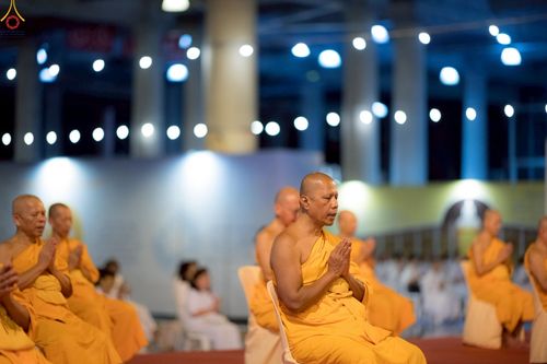 ภาพ No.241192:วันพุธที่ 27 สิงหาคม พ.ศ. 2568 พิธีฉลองชัยสวดมนต์ บทธัมมจักกัปปวัตตนสูตร ครบ 7,650,575,757 จบ ในวันธรรมชัย วัดพระธรรมกาย