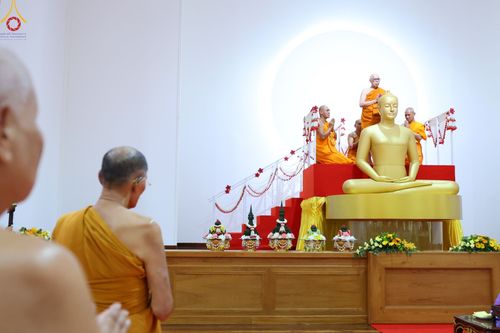 ภาพ No.89766:พิธีวางแผ่นจารึกชื่อ เพื่อนำไปประดิษฐานไว้ในฐานองค์พระประธาน เนื่องในโอกาสครบรอบ 10 ปี ศูนย์ปฏิบัติธรรมนครราชสีมา วันอาทิตย์ที่ 24 กันยายน พ.ศ. 2566