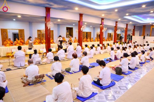 ภาพ No.112986:พิธีถวายภัตตาหารเป็นสังฆทาน แด่คณะพระธรรมยาตรา ปีที่ 12 วันที่ 16 มกราคม พ.ศ. 2567 ณ วัดโบสถ์(บน) บางคูเวียง จ.นนทบุรี