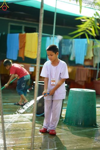 ภาพ No.61831:โครงการบรรพชาสามเณร เพื่อฟื้นฟูพระพุทธศาสนาทั่วไทย ณ ศูนย์อบรมที่พักสงฆ์บ้านร่มเย็น จ.นราธิวาส วันที่ 1 เมษายน พ.ศ. 2567