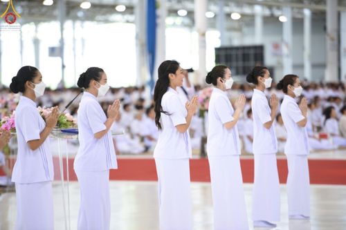 ภาพ No.124569:พิธีถวายรางวัล Guinness World Records "สถิตินั่งสมาธิและร่วมลงชื่อเพื่อสร้างสันติภาพโลก ด้วยจำนวนคนที่มากที่สุดในโลก" ณ สภาธรรมกายสากล วัดพระธรรมกาย วันมาฆบูชา เสาร์ที่ 24 กุมภาพันธ์ พ.ศ. 2567