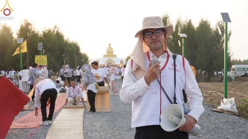 ภาพ No.206554:V.54 สารพัดV สารพัดดี ที่บางปลา ในโครงการธรรมยาตรา กตัญญูบูชา มหาปูชนียาจารย์ พระมงคลเทพมุนี(สด จนฺทสโร) พระผู้ปราบมาร อนุสรณ์สถาน 7 แห่ง ปีที่ 13 ระหว่างวันที่ 2-31 มกราคม พ.ศ. 2568