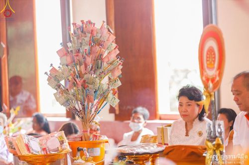 ภาพ No.166255:พิธีทอดกฐิน ณ วัดเจริญธรรมนิมิตร จ.ราชบุรี ในโครงการกฐินสามัคคีทั่วไทย 30,000 วัด บูชาธรรม 80 ปี หลวงพ่อธัมมชโย โดยคณะศิษยานุศิษย์วัดพระธรรมกาย วันที่ 20 ตุลาคม พ.ศ. 2567