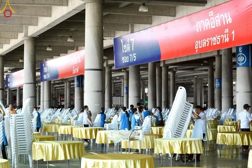 ภาพ No.218631:วันพฤหัสบดีที่ 17 เมษายน พ.ศ. 2568 การเตรียมงานในลานธรรม , สภาธรรมกายสากล , วิหารคด  เพื่องานวันคุ้มครองโลก 22 เมษายน พ.ศ. 2568