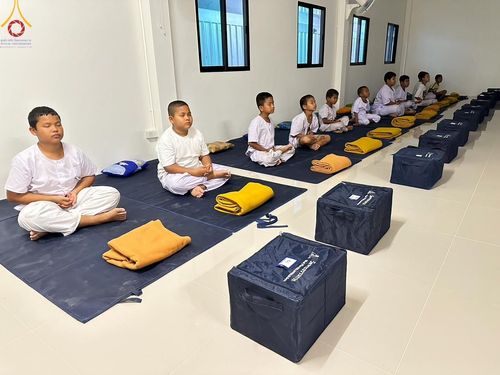 ภาพ No.133264:กิจวัตรกิจกรรมการฝึกตัวก่อนบวช และพิธีตัดปอยผมธรรมทายาท ณ ศูนย์ปฏิบัติธรรมและอบรมเยาวชนเมืองยะลา วันที่ 1-2 เมษายน พ.ศ. 2567