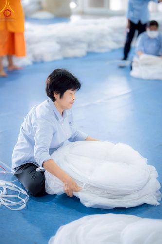 ภาพ No.218275:วันที่ 12-18 เมษายน พ.ศ. 2568 พระภิกษุและเจ้าหน้าที่อาสาสมัคร เตรียมพื้นที่ต้อนรับพักค้างพระสังฆาธิการ เนื่องในงานวันคุ้มครองโลก 22 เมษายน พ.ศ. 2568