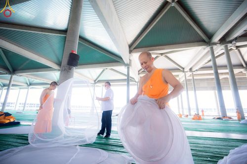 ภาพ No.220586:วันที่ 22 - 25 เมษายน พ.ศ. 2568 การต้อนรับพักค้างพระสังฆาธิการ และการเก็บงานพักค้าง เพื่องานวันคุ้มครองโลก ณ วัดพระธรรมกาย