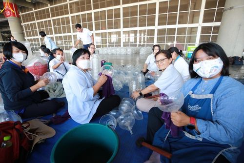 ภาพ No.120856:V.20 เป็นปลื้ม การเตรียมงาน เก็บงาน การรับบุญของเจ้าหน้าที่หน่วยงานต่างๆ เพื่อโครงการธรรมยาตรา กตัญญูบูชา มหาปูชนียาจารย์ พระมงคลเทพมุนี (สด จนฺทสโร) พระผู้ปราบมาร อนุสรณ์สถาน 7 แห่ง ปีที่ 12 ระหว่างวันที่ 2 - 31 มกราคม พ.ศ.2567