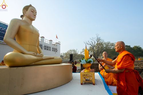 ภาพ No.77911:พิธีบรรพชาสามเณรหมู่ ณ ประเทศเนปาล วันที่ 16 มีนาคม พ.ศ. 2566