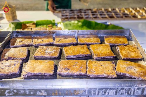 ภาพ No.300938:วันที่ 23 มกราคม พ.ศ. 2569 พิธีถวายภัตตาหารเป็นสังฆทาน แด่พระธรรมยาตรา ณ อนุสรณ์สถานบางปลา วัดบางปลา อำเภอบางเลน จังหวัดนครปฐม ในโครงการธรรมยาตรา กตัญญูบูชา มหาปูชนียาจารย์ พระมงคลเทพมุนี(สด จนฺทสโร) พระผู้ปราบมาร อนุสรณ์สถาน 7 แห่ง ปีที่ 14