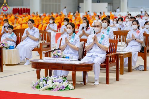 ภาพ No.90995:พิธีบำเพ็ญกุศลสวดพระอภิธรรม  อุบาสกถาวร พรหมถาวร (อุบาสกผู้ปั้นพระ) คืนที่ 6 วันพฤหัสบดีที่ 19 ตุลาคม พ.ศ. 2566 ณ ห้องแก้วสารพัดนึก 1 สภาธรรมกายสากล วัดพระธรรมกาย จ.ปทุมธานี