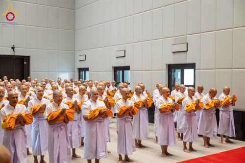 ภาพ No.321349:วันเสาร์ที่ 11 เมษายน พ.ศ.2569 พิธีขอบรรพชา พิธีขอสรณคมณ์และศีล, พิธีถวายบาตร พิธีอุปสมบท โครงการอุปสมบทหมู่ บูชาธรรมหลวงพ่อธัมมชโย พ.ศ.2569 โครงการอุปสมบทหมู่ธรรมทายาท ระดับอุดมศึกษา รุ่น 53 (ภาคฤดูร้อน) ณ วัดพระธรรมกาย ปทุมธานี