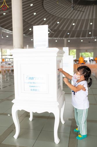 ภาพ No.64878:พิธีบุพเปตพลี ครั้งที่ 129 เพื่ออุทิศบุญกุศลแด่บรรพบุรุษผู้ล่วงลับ วันที่ 23 พฤศจิกายน พ.ศ. 2565 ณ วัดพระธรรมกาย