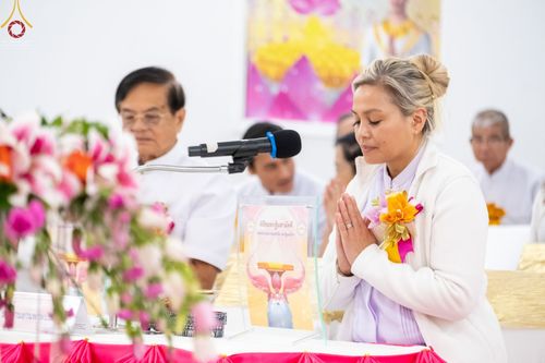 ภาพ No.63947:พิธีทอดกฐินสามัคคี ประจำปีพุทธศักราช 2565 ณ วัดพระธรรมกายจอร์เจีย ประเทศสหรัฐอเมริกา วันอาทิตย์ที่  23  ตุลาคม  พ.ศ. 2565