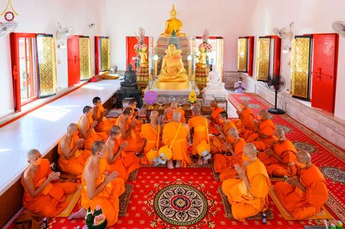 ภาพ No.66211:พิธีอุปสมบทวัดสองพี่น้อง อ.สองพี่น้อง จ.สุพรรณบุรี รับบุญจัดงานโดยสำนักงานวัดฯ เมื่อวันที่ 7 ธันวาคม พ.ศ. 2565