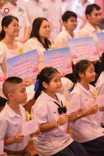 ภาพ No.298283:วันที่ 17 มกราคม พ.ศ. 2569  พิธีเจริญพระพุทธมนต์ ปฏิบัติธรรม มอบทุนการศึกษา ถวายสังฆทาน 109 วัด โครงการธรรมยาตราปีที่ 14 ณ วัดตะเคียน อำเภอบางกรวย จังหวัดนนทบุรี