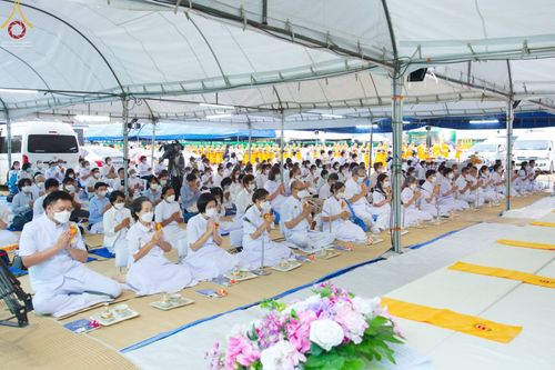 ภาพ No.70358:พิธีถวายภัตตาหารเป็นสังฆทาน แด่คณะพระธรรมยาตราฯ ในโครงการธรรมยาตราฯ ปีที่ 11 ณ อนุสรณ์สถานคลองบางนางแท่น อ.สามพราน จ.นครปฐม วันที่ 12 มกราคม พ.ศ. 2566
