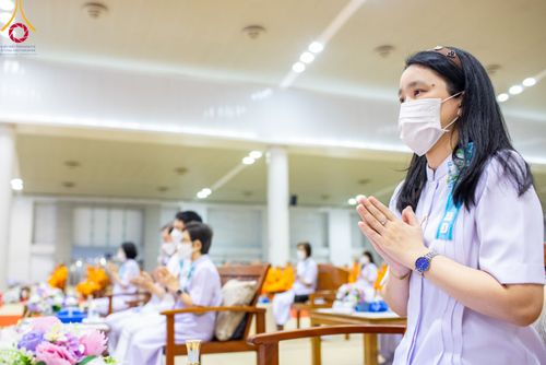 ภาพ No.90874:พิธีบำเพ็ญกุศลสวดพระอภิธรรม  อุบาสกถาวร พรหมถาวร (อุบาสกผู้ปั้นพระ) คืนที่ 5 วันพุธที่ 18 ตุลาคม พ.ศ. 2566 ณ ห้องแก้วสารพัดนึก 1 สภาธรรมกายสากล วัดพระธรรมกาย จ.ปทุมธานี